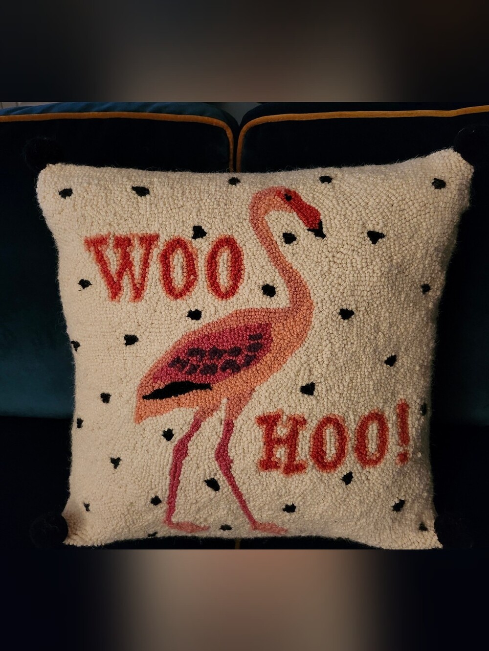 Hooked Wool With Velvet Backing Cream and Pink Flamingo Accent Pillow